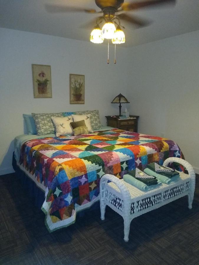 Pearl Island B & B Brodhead 外观 照片